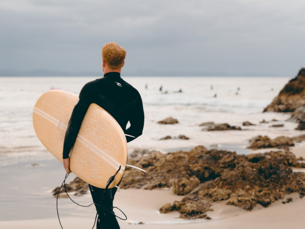 what to wear under wetsuit